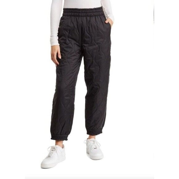 NWT Womens Black Nylon, 19 Cooper, Onion Quilted Jogger Pull on Pants Medium - Picture 1 of 11